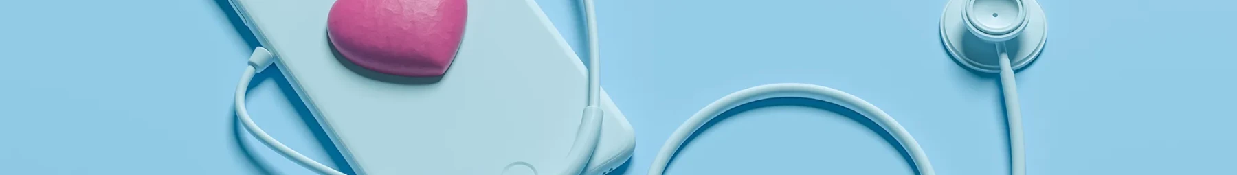 Phone with stethoscope and heart (resized)