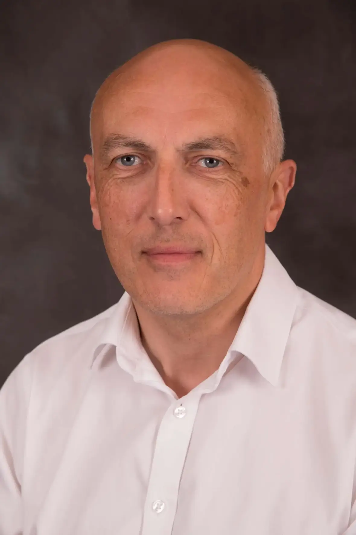 Chief Executive, Graphnet Health